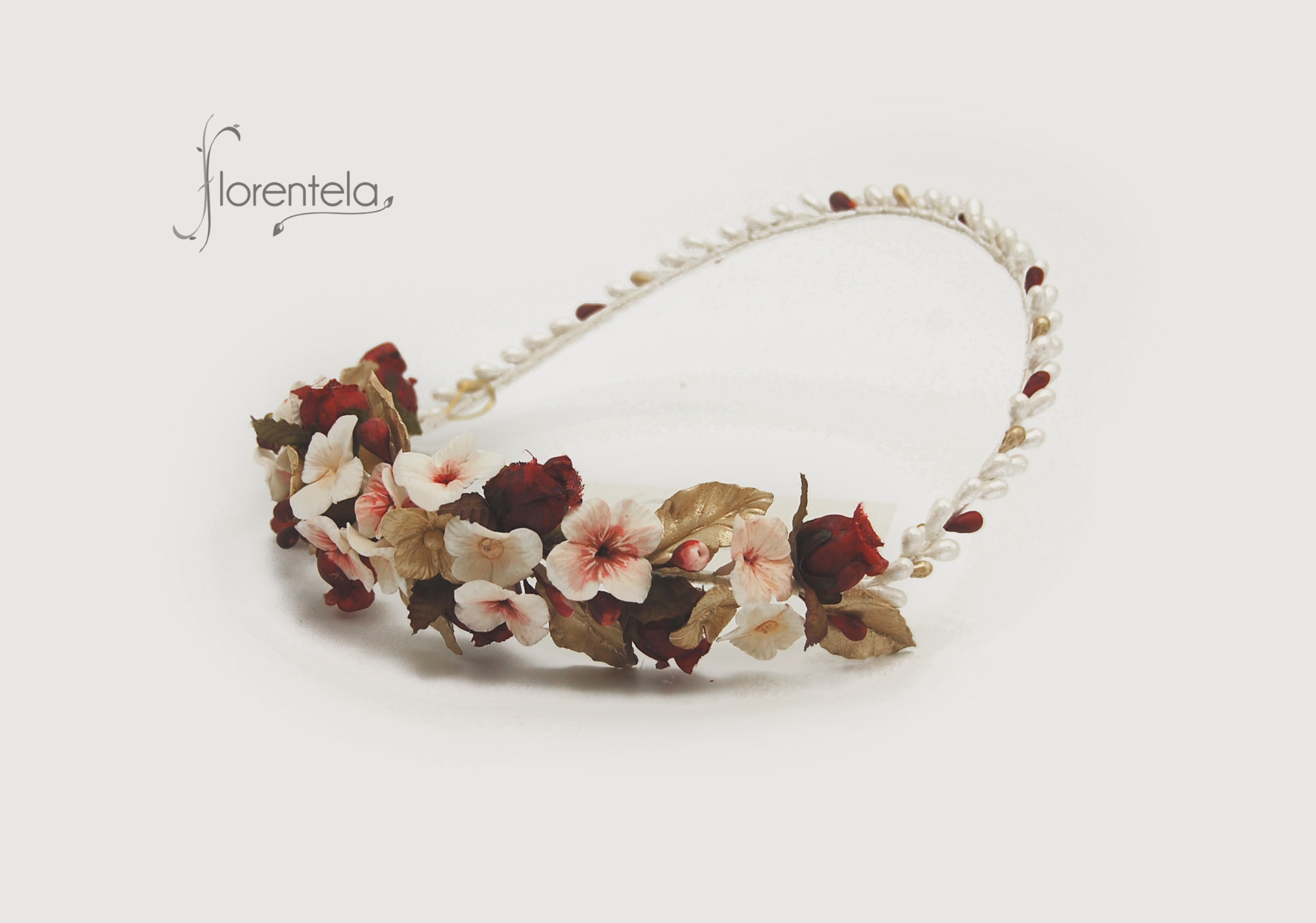 corona sara granate blanco dorado.jpg1